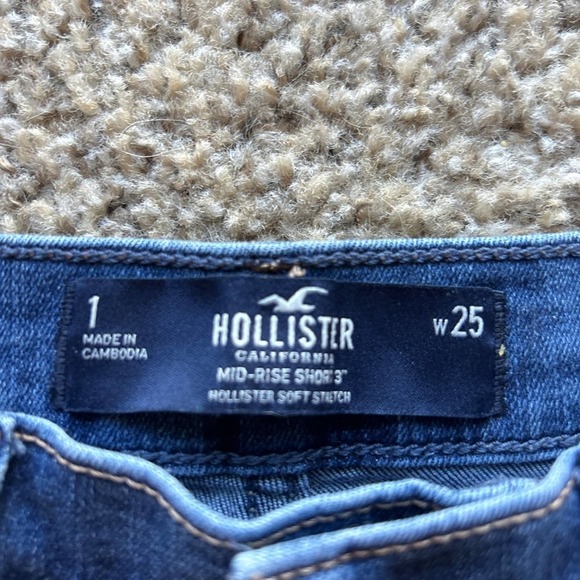 Hollister women’s jeans shorts mid rise 3 inches soft stretch size 1 25 - Picture 3 of 4